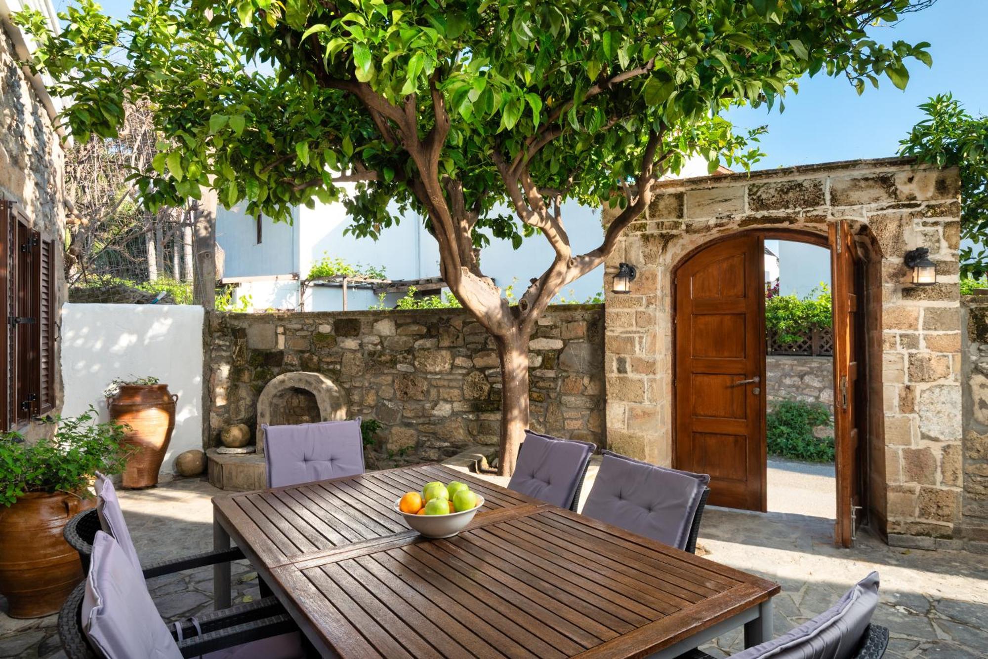 Villa Claudia In Lardos Exterior foto